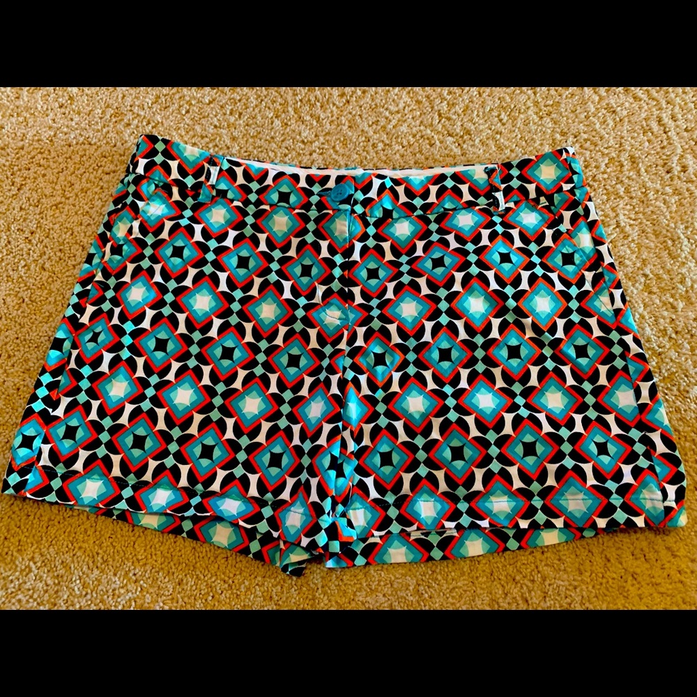Ladies Crown  & Ivey Shorts size 16